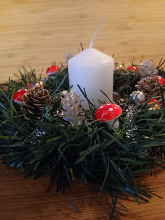 Weihnachtlicher Kerzenkranz mit Kerze, Grün, Weihnachtlich, Kerze, Licht